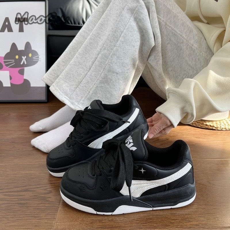 Vans Shoes Old Skool - Damen Skateboard-Schuhe aus schwarzem und weißem